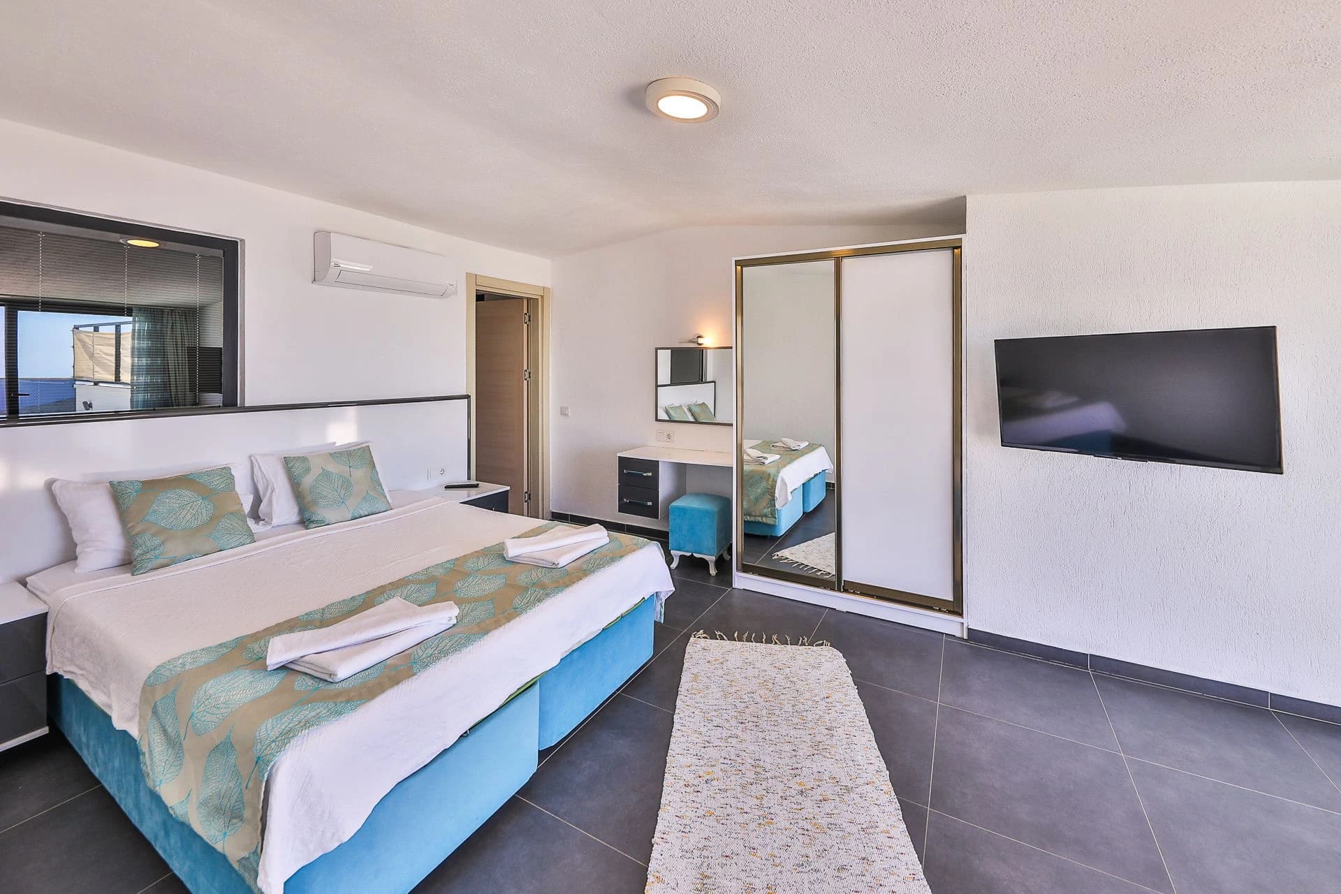 Schlafzimmer 2