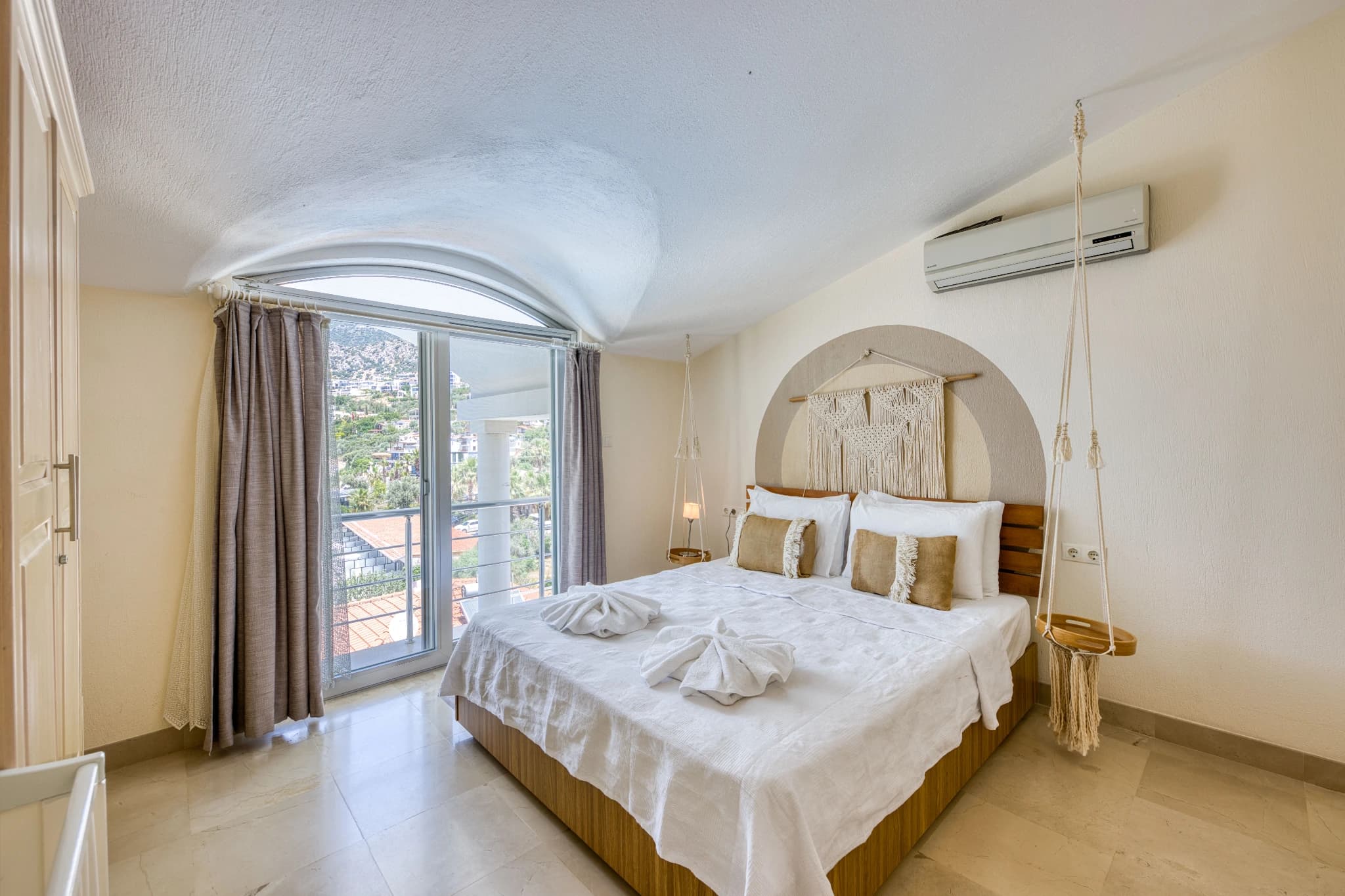 Schlafzimmer 2