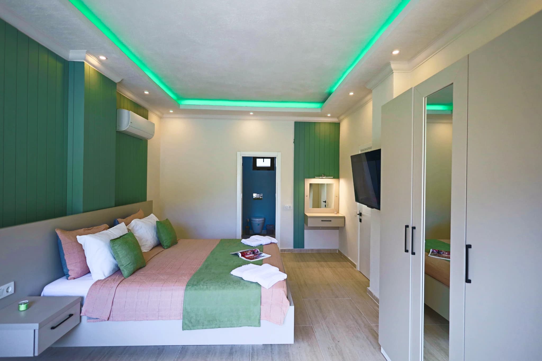 Schlafzimmer 2