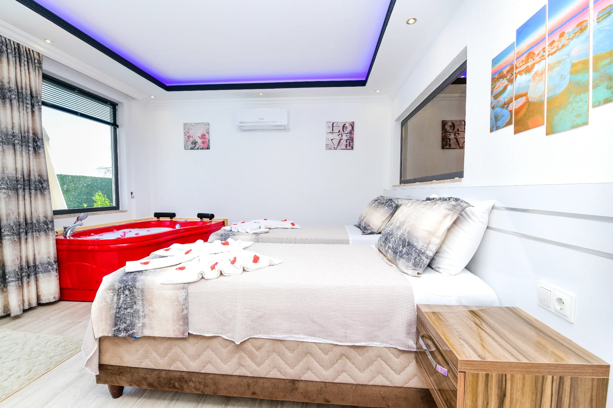 Schlafzimmer 2
