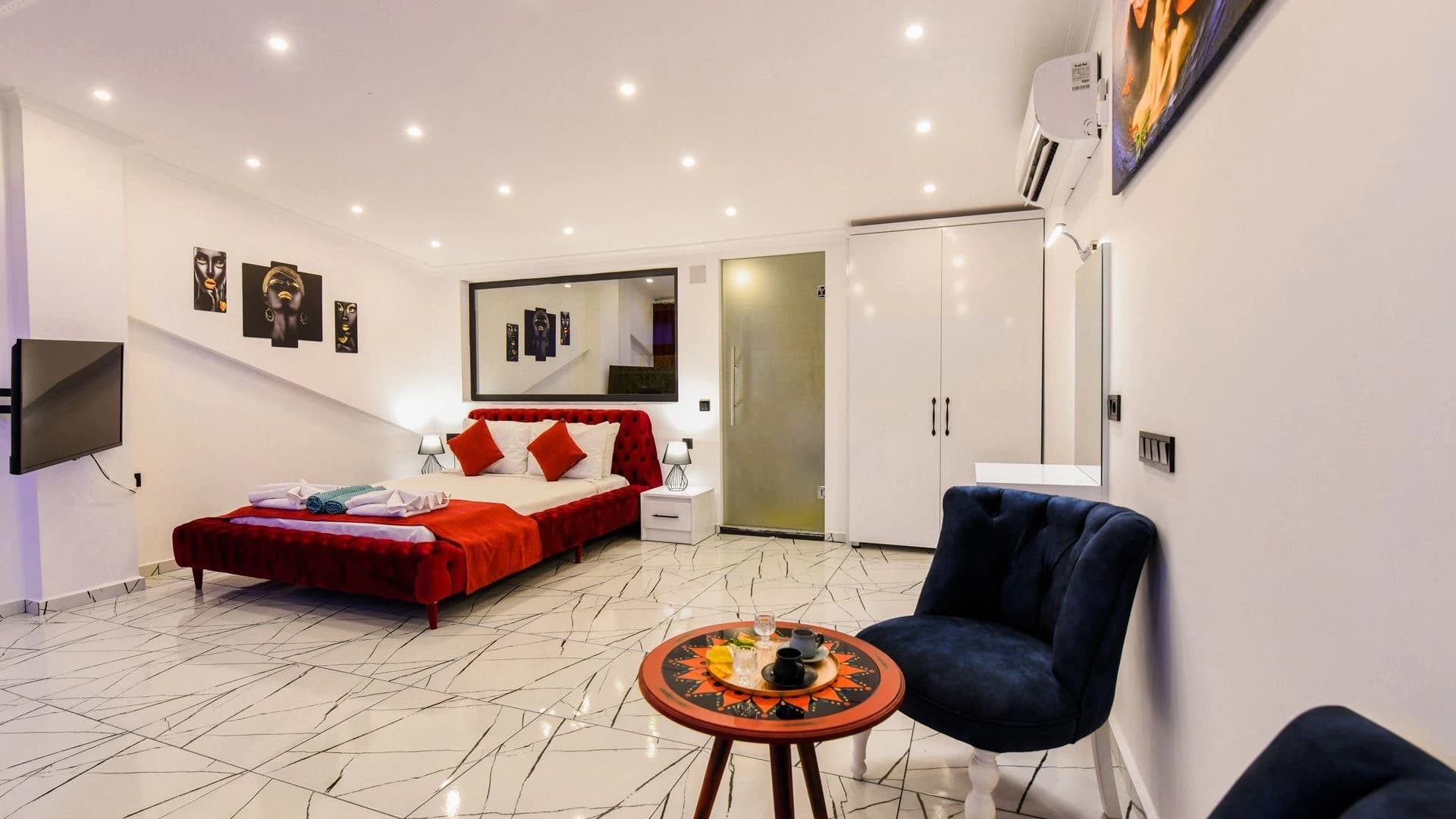 Schlafzimmer 2