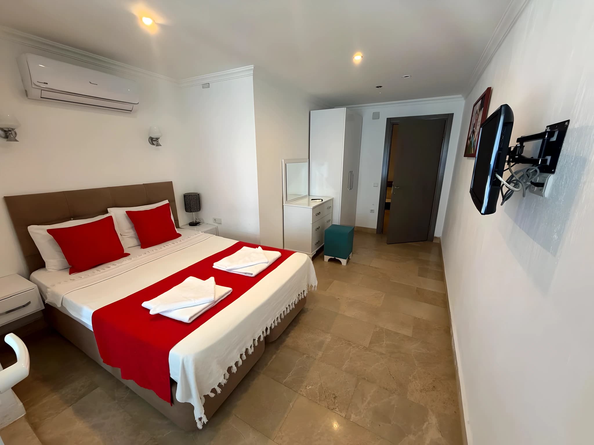 Schlafzimmer 2