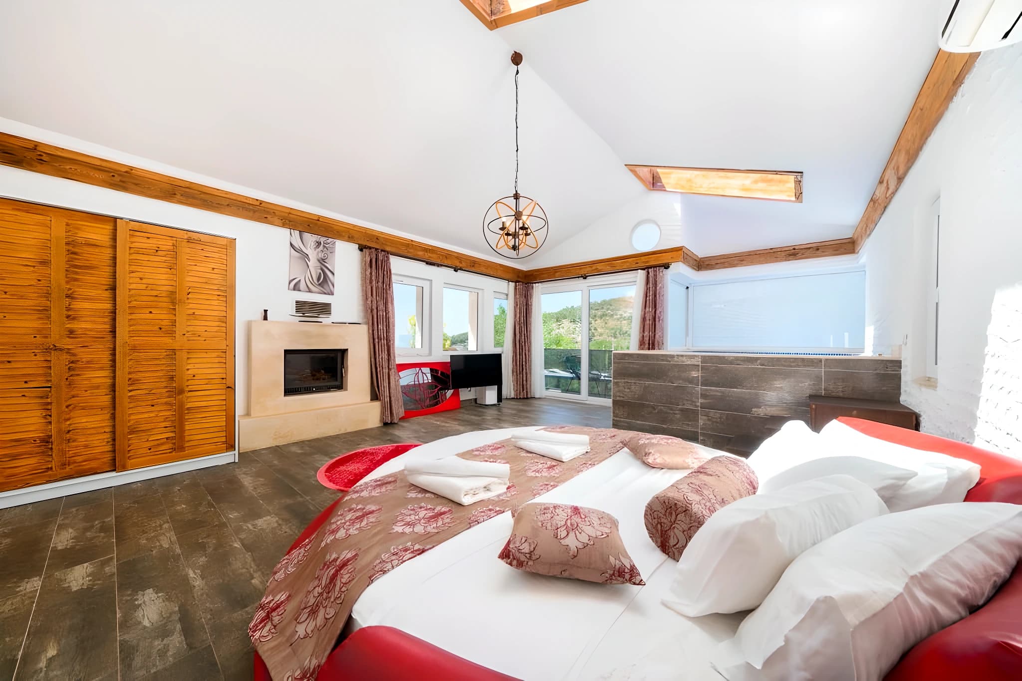 Schlafzimmer 1