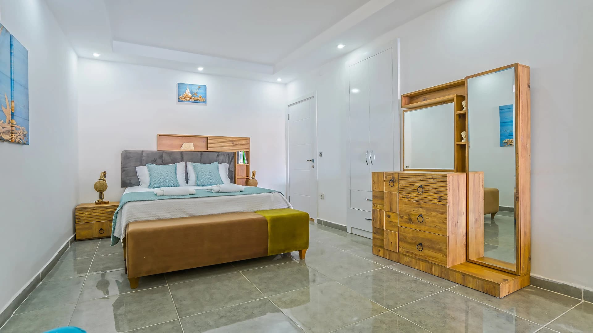 Schlafzimmer 2
