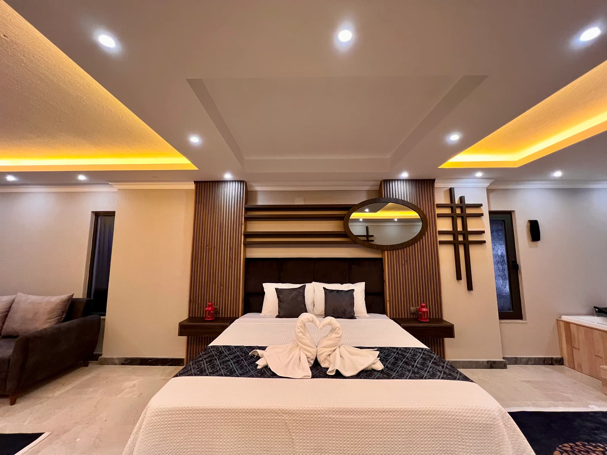 Schlafzimmer 1