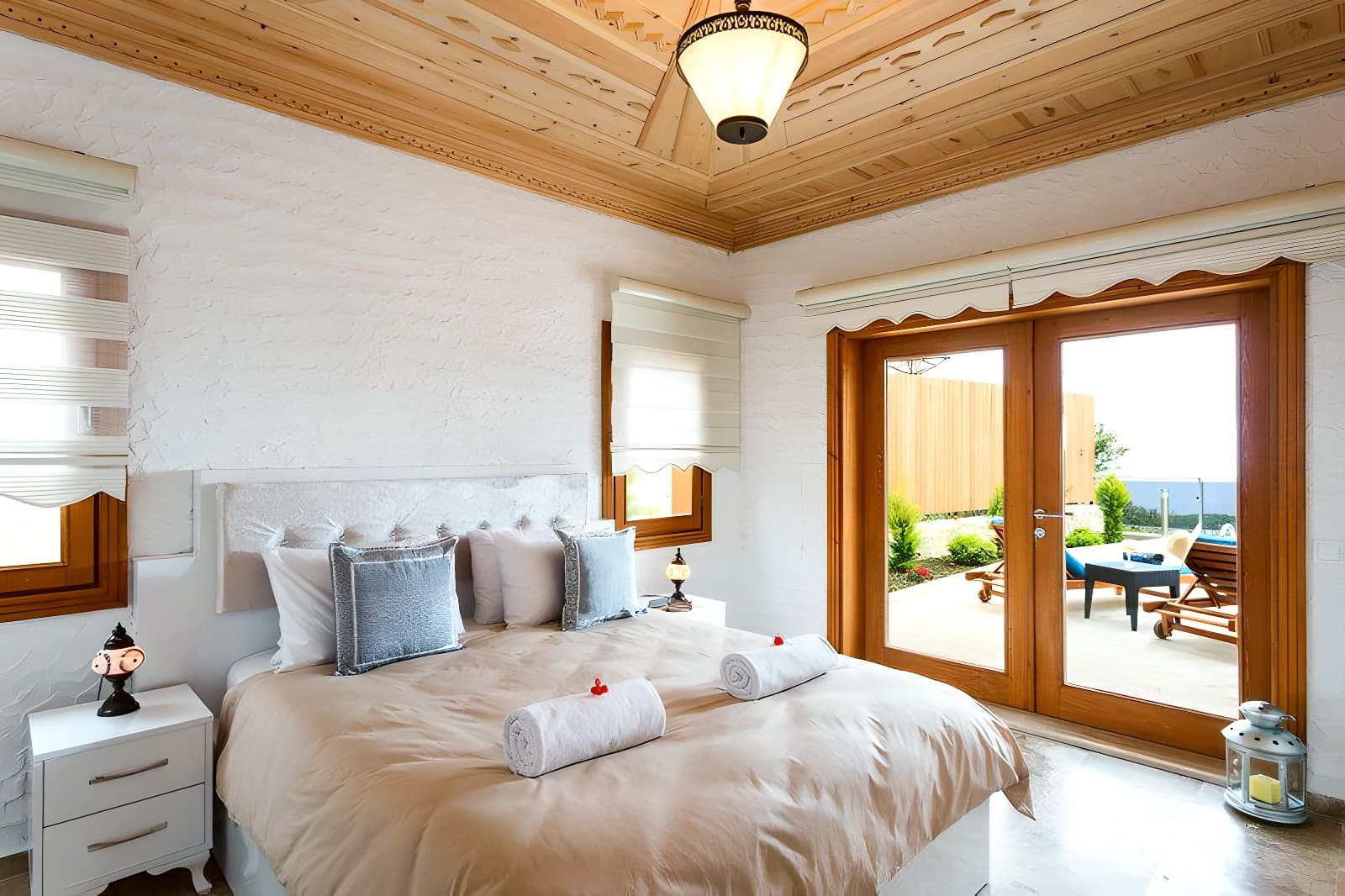 Schlafzimmer 1