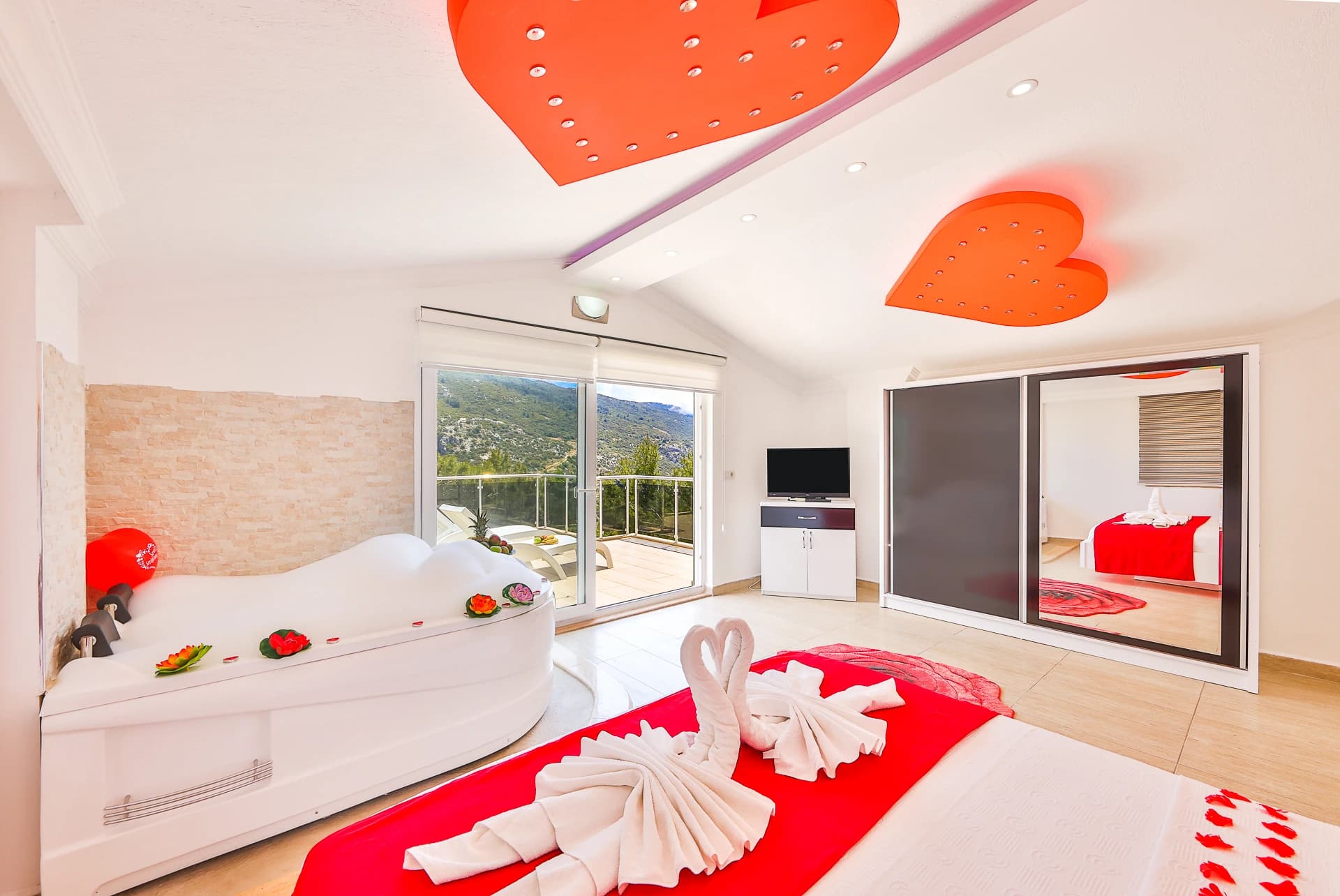 Schlafzimmer 1