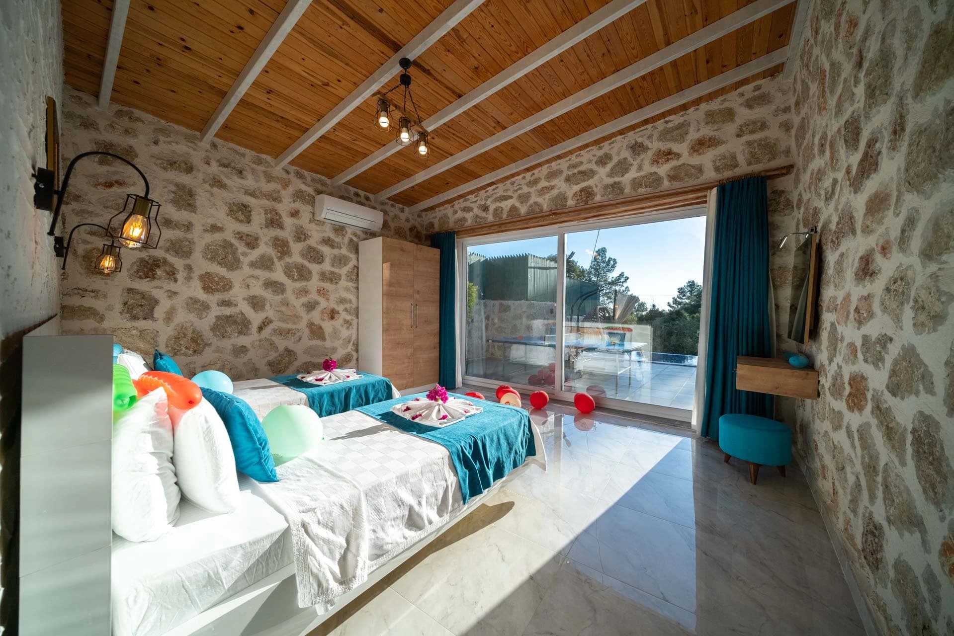 Schlafzimmer 2