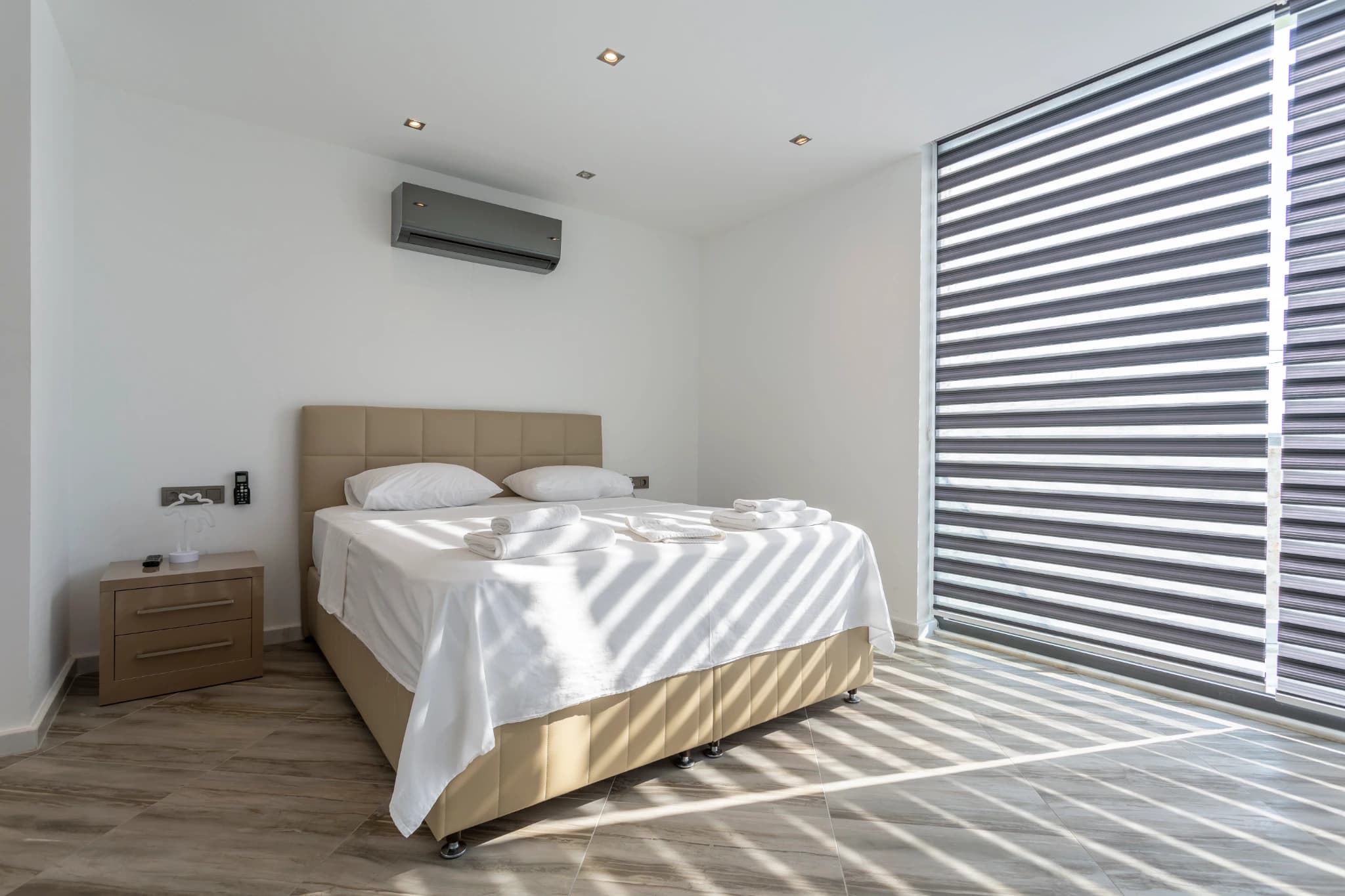 Schlafzimmer 2