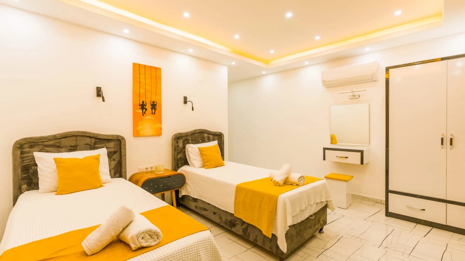 Schlafzimmer 2