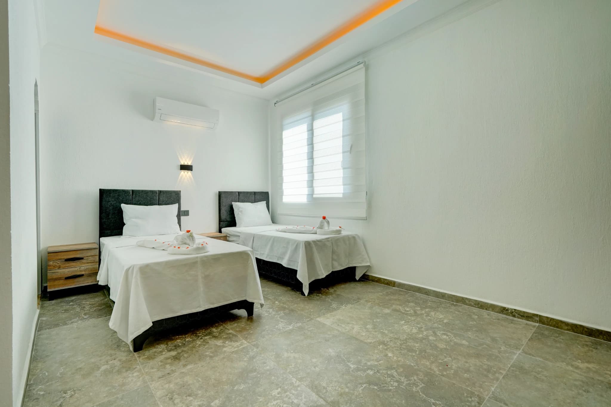 Schlafzimmer 2