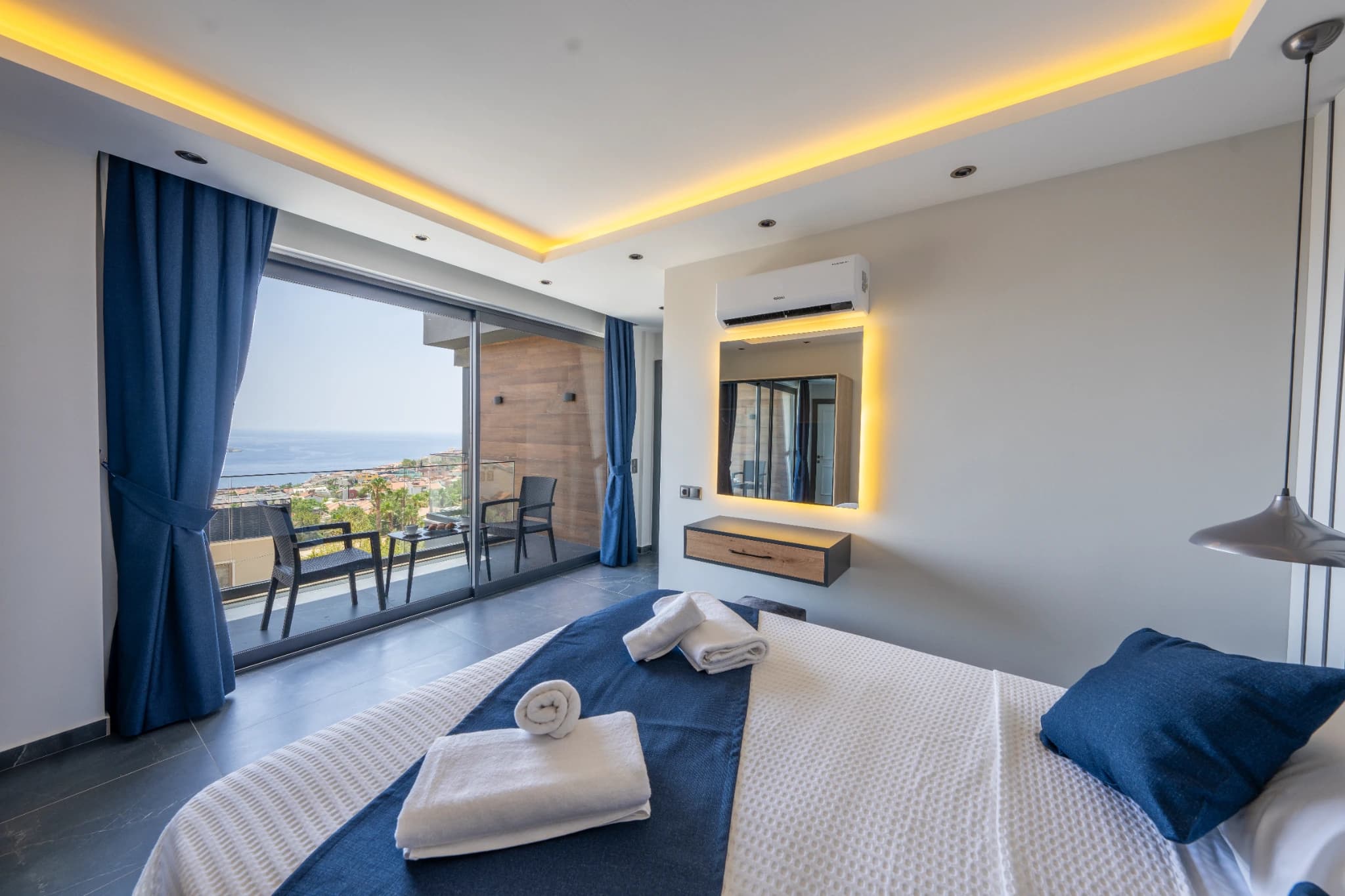 Schlafzimmer 2