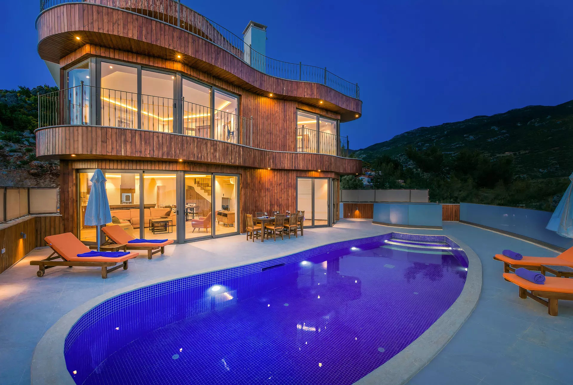 Villa Bella 5 Kartal Yuvası - Villa mit Privatpool in İslamlar image 1 of 38