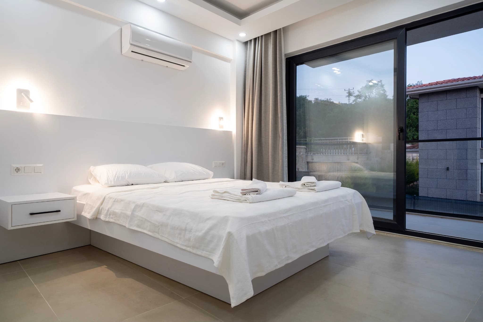 Schlafzimmer 2