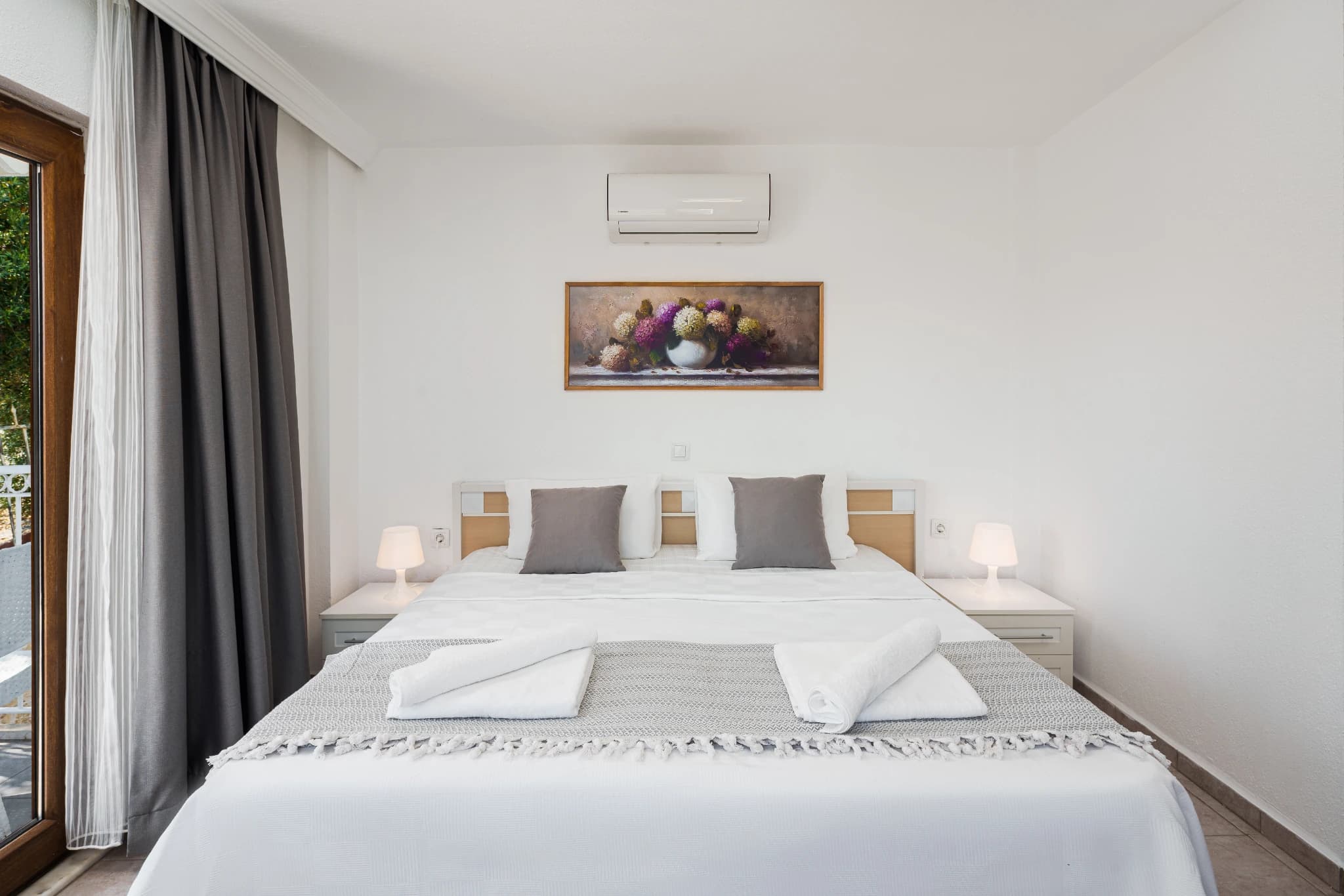 Schlafzimmer 1