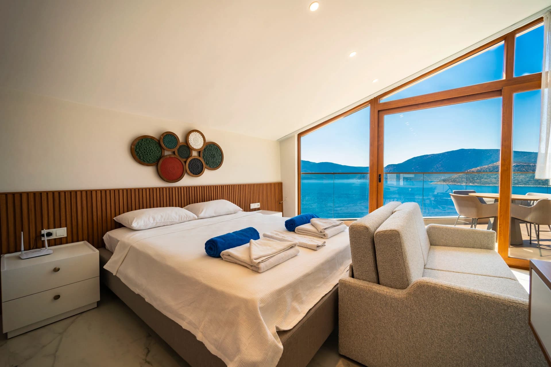 Schlafzimmer 1