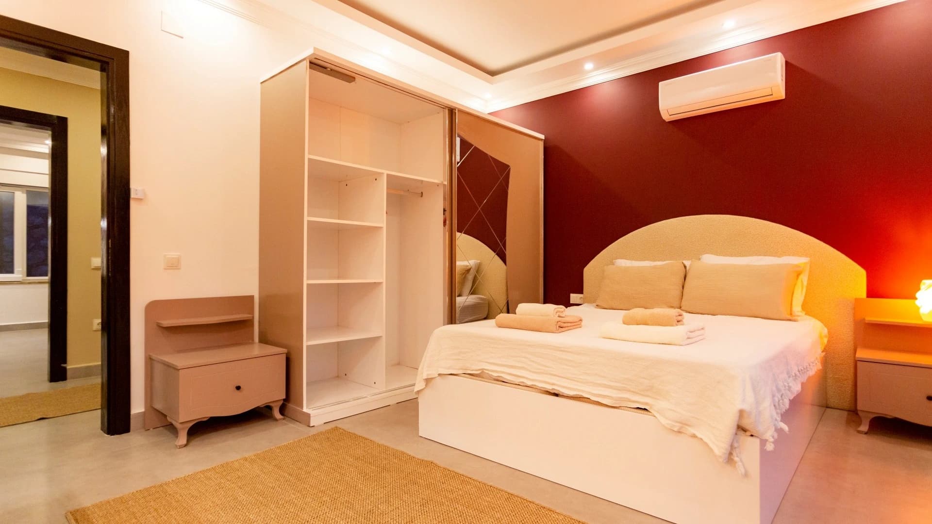 Schlafzimmer 2